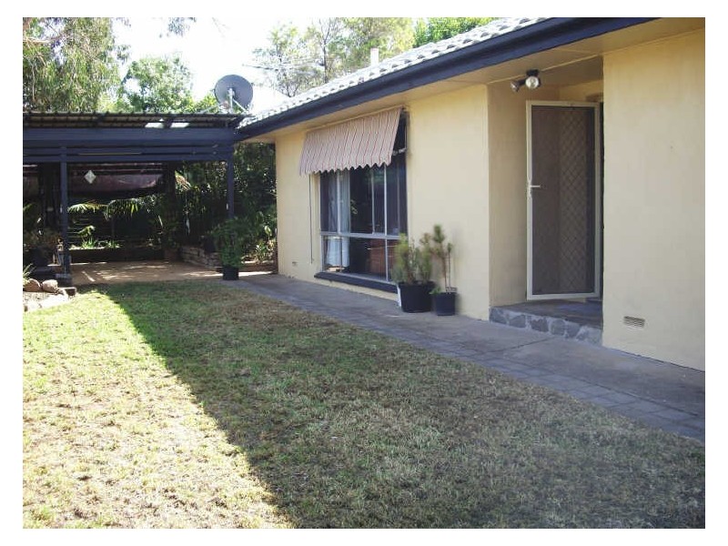 8 Avenell Avenue, Christies Beach SA 5165