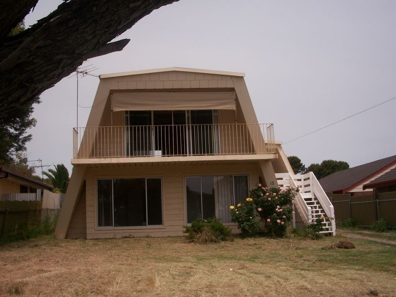 13 Central Avenue, Hallett Cove SA 5158