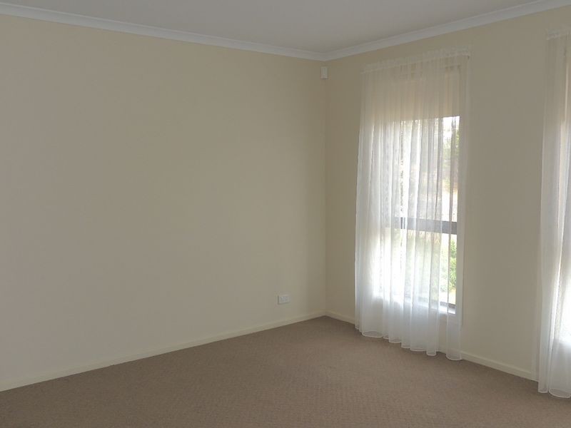 13 Lynton Terrace, Seaford SA 5169