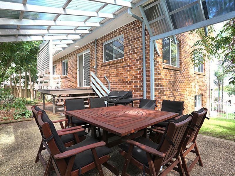 36 Hartigan Street, Belmont QLD 4153