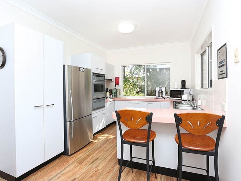 36 Hartigan Street, Belmont QLD 4153