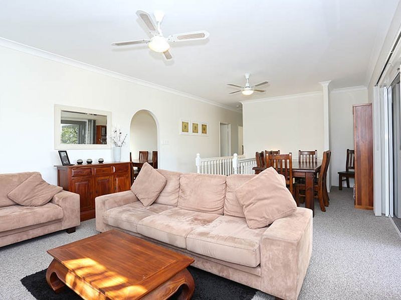 36 Hartigan Street, Belmont QLD 4153