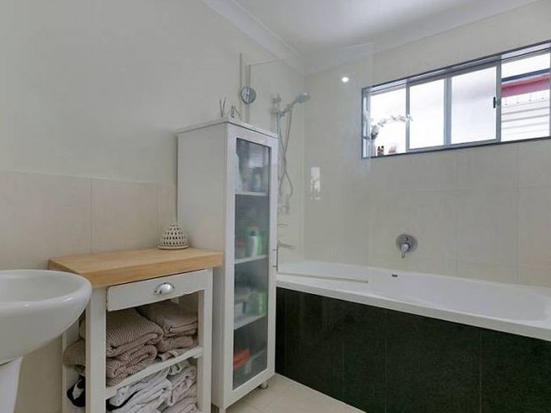 35 Billan Street, Carina QLD 4152