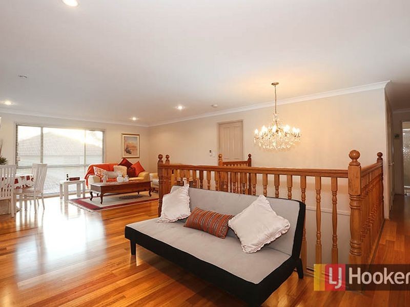 7 Holland Place, Carindale QLD 4152