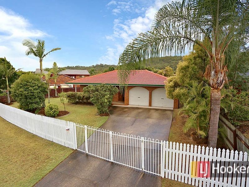 5 Briarwood Street, Carindale QLD 4152