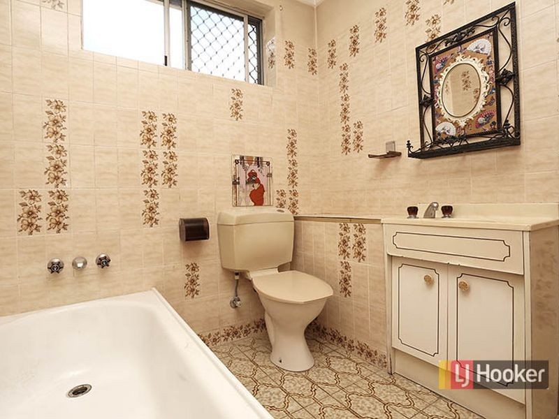 10 Edred Street, Carindale QLD 4152