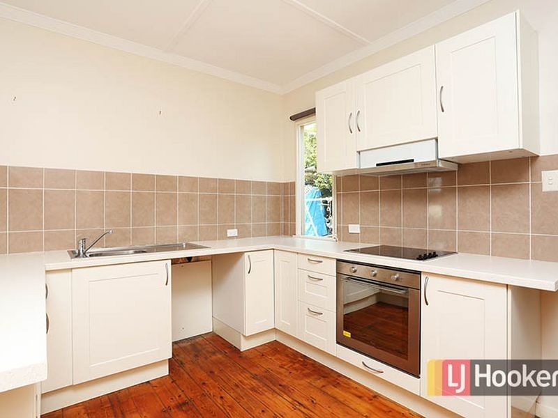 15 Vickers Street, Carina Heights QLD 4152