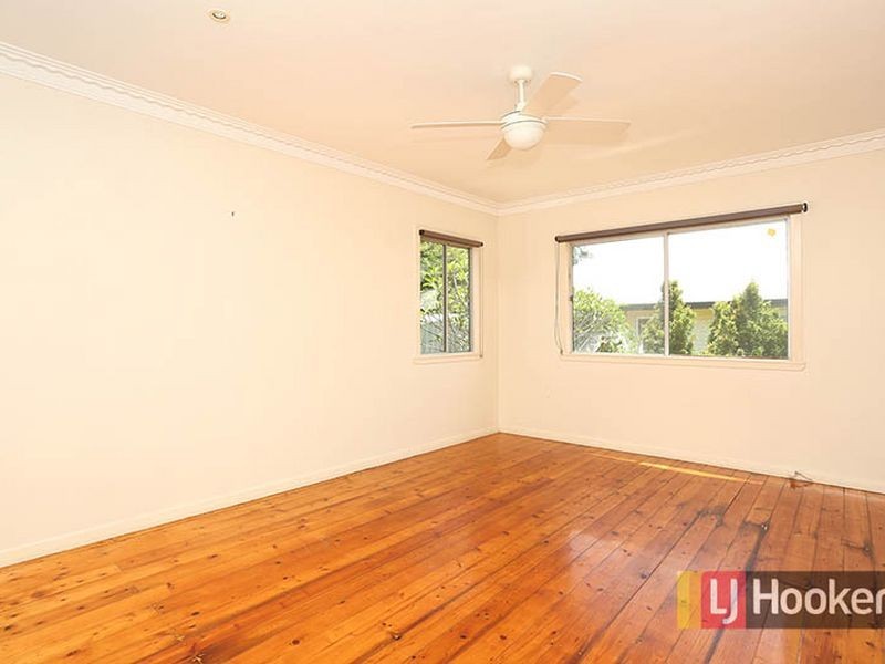 15 Vickers Street, Carina Heights QLD 4152