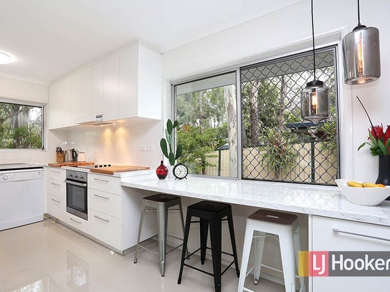 1 Dakara Street, Holland Park West QLD 4121