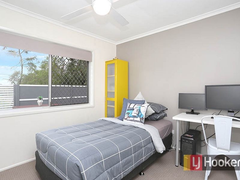 1 Dakara Street, Holland Park West QLD 4121
