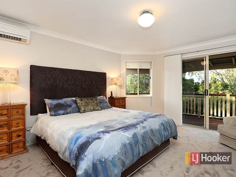 10 Quetta Close, Carindale QLD 4152