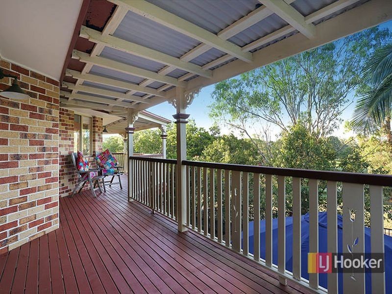 10 Quetta Close, Carindale QLD 4152