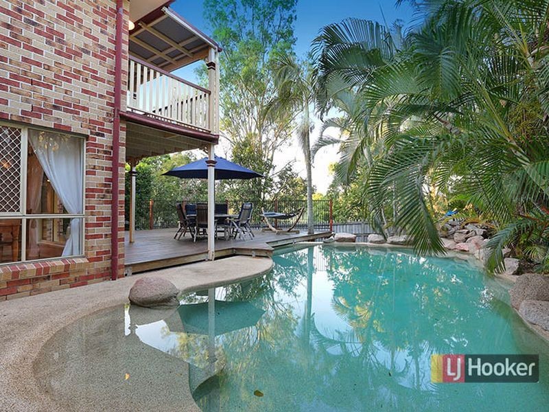 10 Quetta Close, Carindale QLD 4152