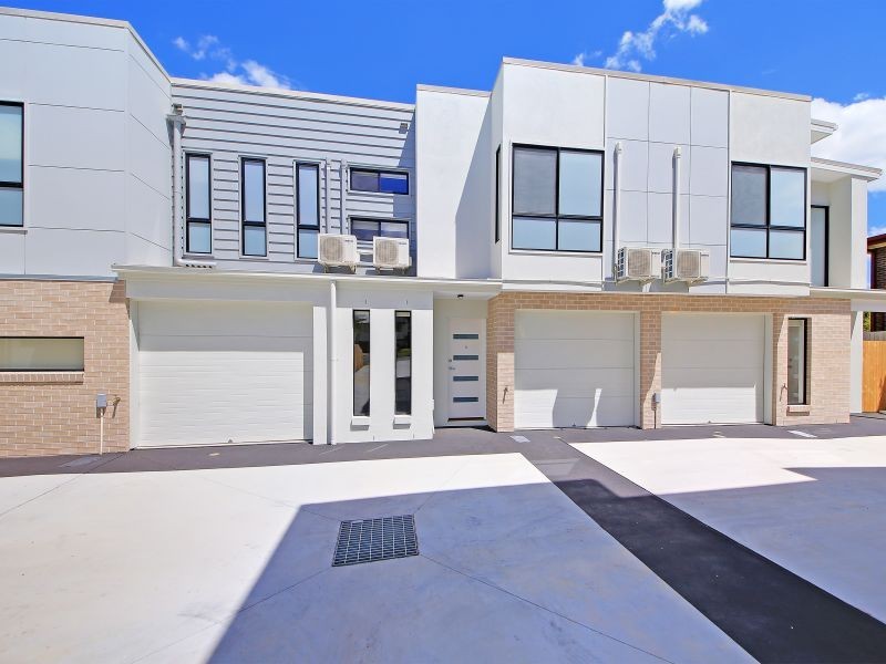 18 East Street, Camp Hill QLD 4152