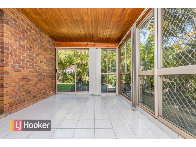 88 Donnington Street, Carindale QLD 4152