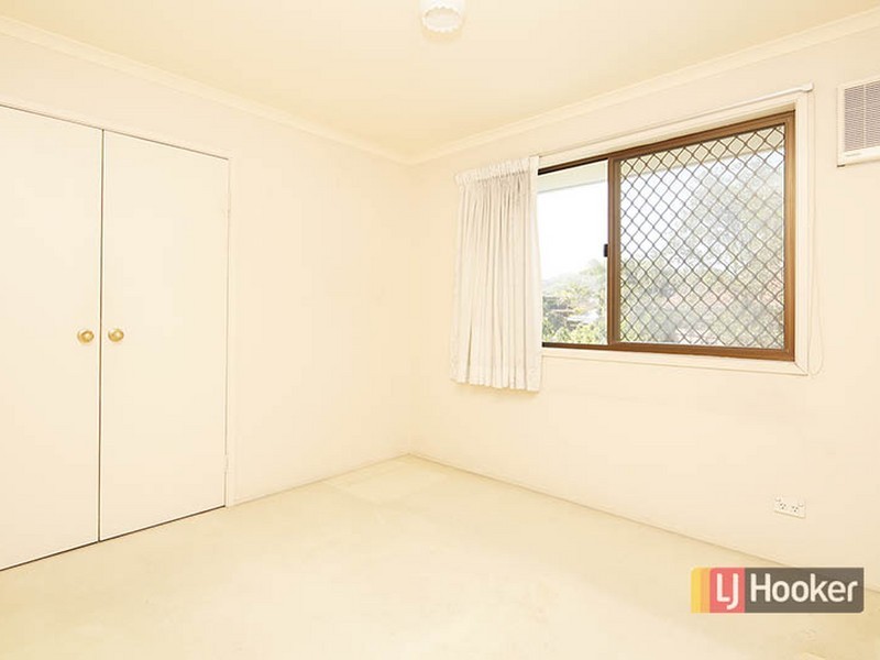 5 Meadowbank Street, Carindale QLD 4152