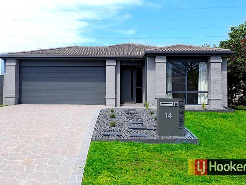 14 Holland Place, Carindale QLD 4152