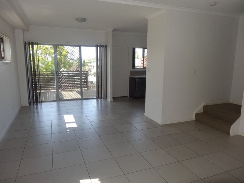 2/15 Mons Road, Carina Heights QLD 4152