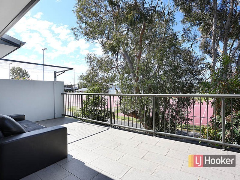 13/99 Adelaide Street, Carina QLD 4152