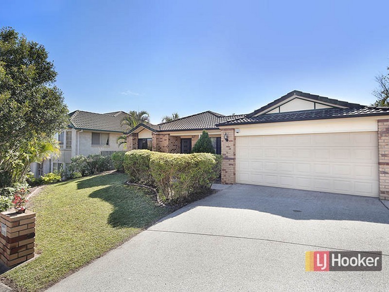 40 Oakley Street, Carindale QLD 4152