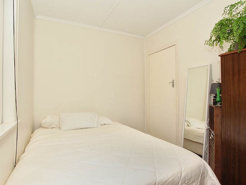 27 Megalong Street, Holland Park West QLD 4121