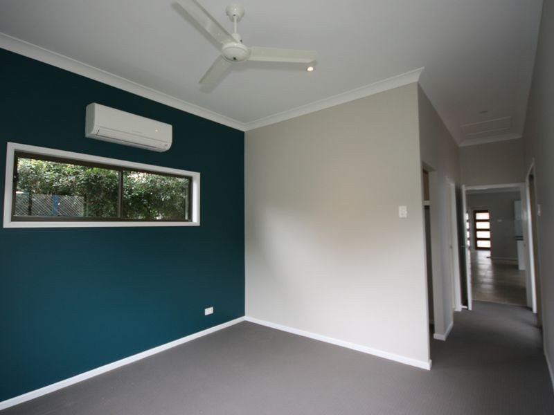 17 Elfin Street, East Brisbane QLD 4169