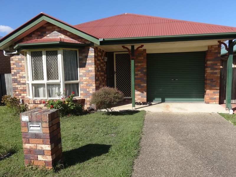 10 Wattle Street, Cannon Hill QLD 4170