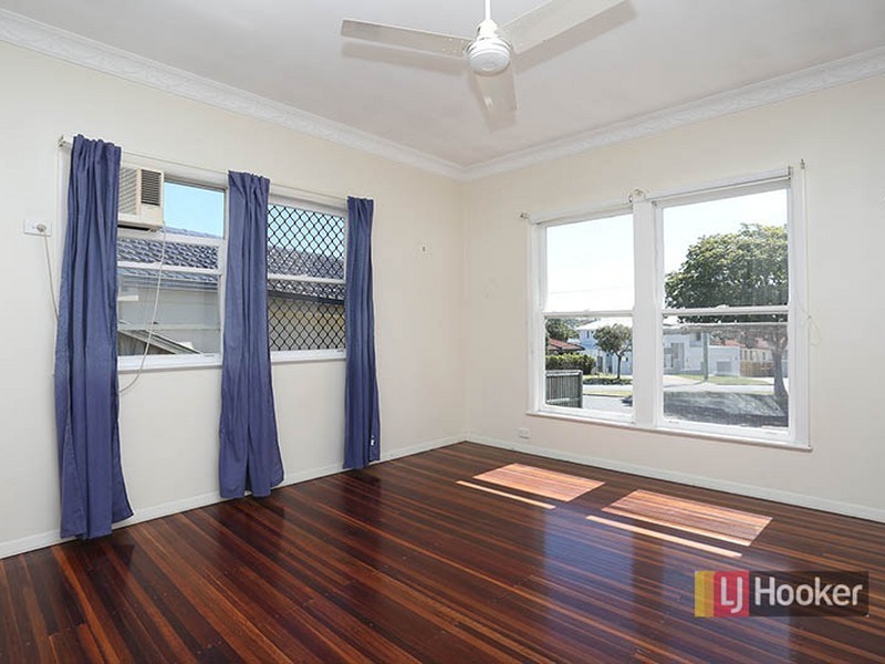 5 Faraday Street, Camp Hill QLD 4152