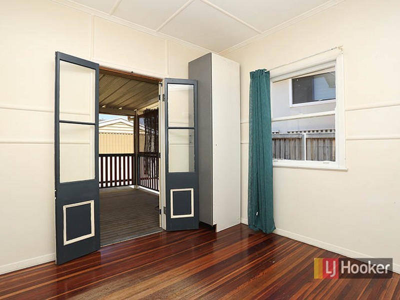 5 Faraday Street, Camp Hill QLD 4152