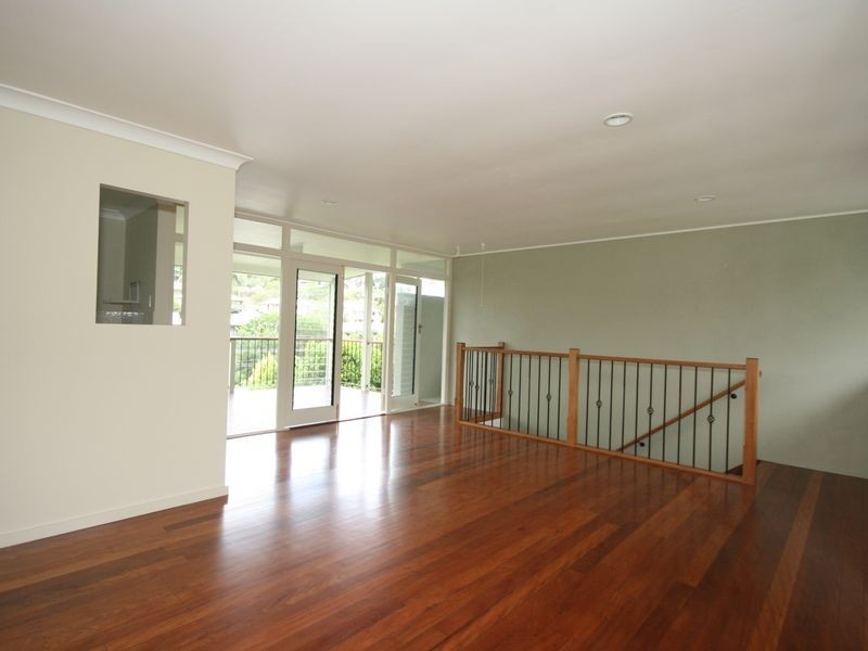 12 Hull Street, Carina QLD 4152