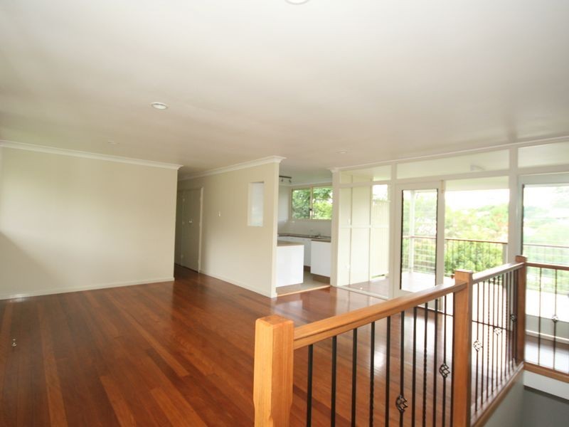 12 Hull Street, Carina QLD 4152