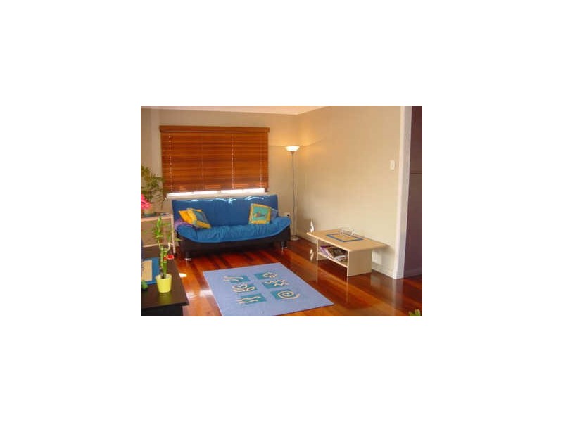 32 Arrol Street, Camp Hill QLD 4152