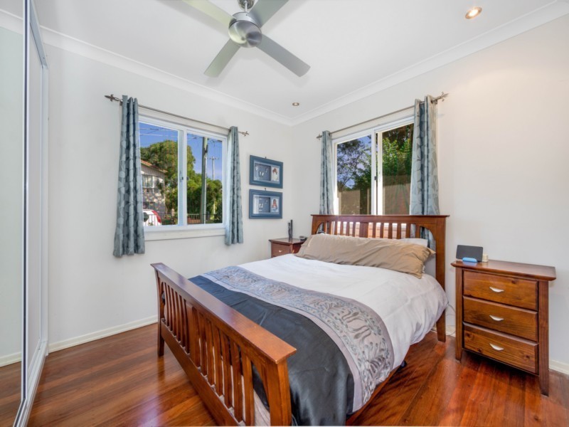 5 Bonniebrae Street, Wynnum West QLD 4178