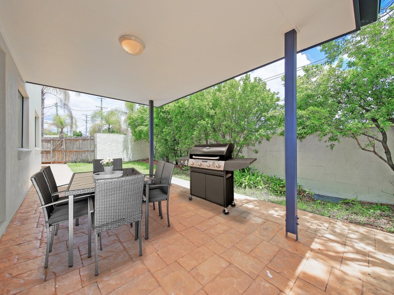 1/404 Upper Cornwall Street, Coorparoo QLD 4151