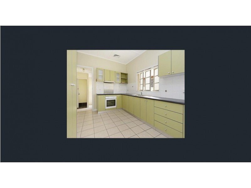 94 Pembroke Street, Carina QLD 4152