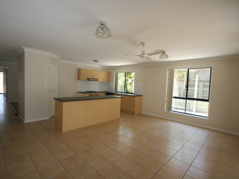 14 Appleton Street, Carindale QLD 4152