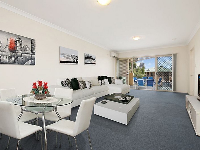 6/18 Jellicoe Street, Coorparoo QLD 4151