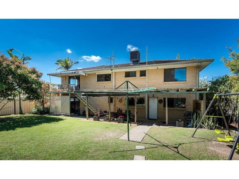 1 Tristan Street, Carindale QLD 4152