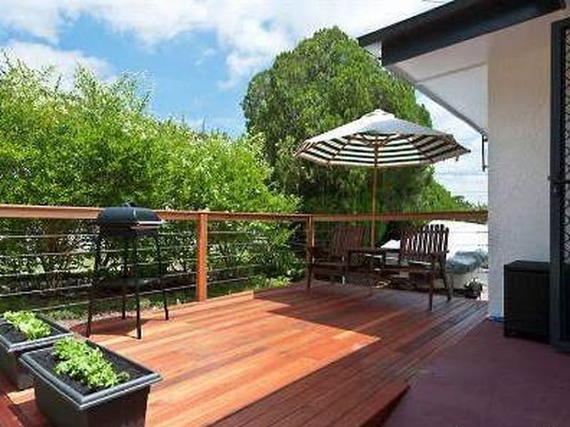 27 Casmaria Street, Mansfield QLD 4122