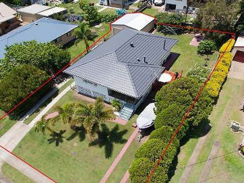 27 Casmaria Street, Mansfield QLD 4122