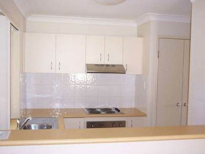 8 Appleton Street, Carindale QLD 4152