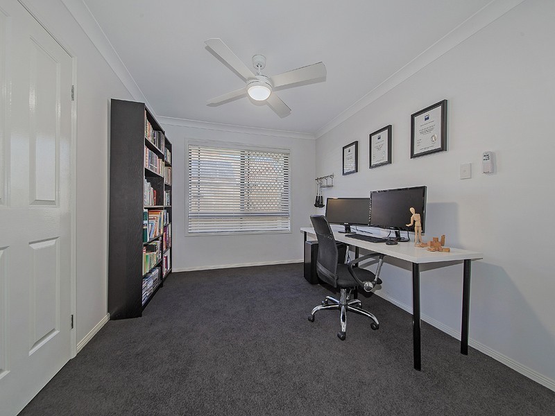 58 Ross Place, Wakerley QLD 4154