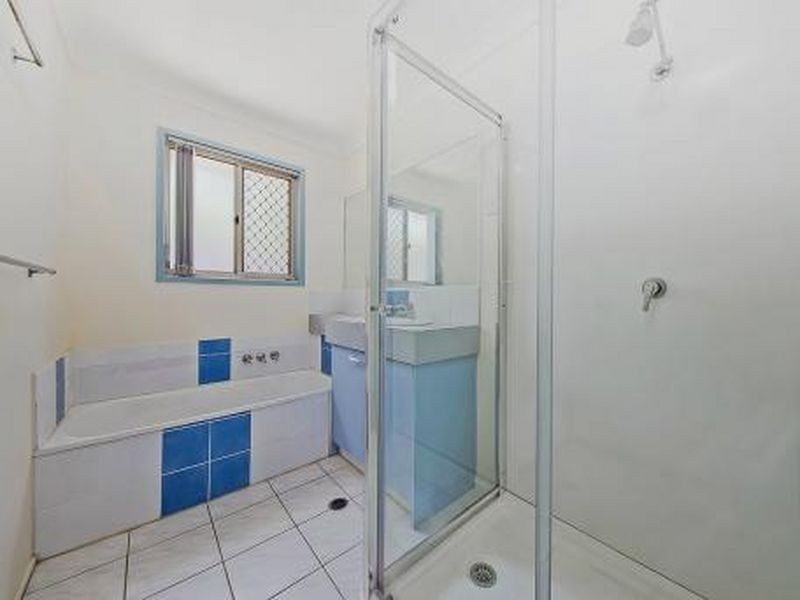 9 Biscay Court, Carina QLD 4152