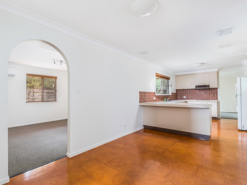 8 Selangor Place, Carina QLD 4152