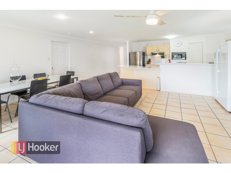 22 Jasmine Street, Wakerley QLD 4154