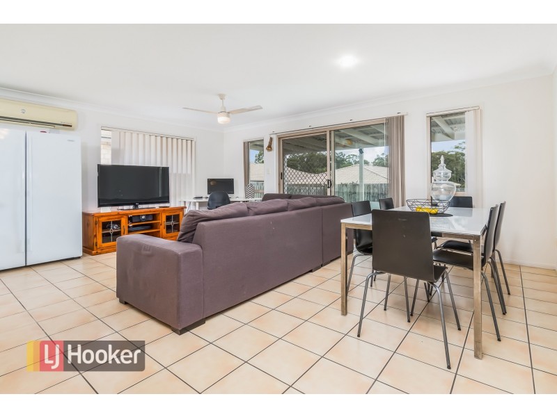 22 Jasmine Street, Wakerley QLD 4154