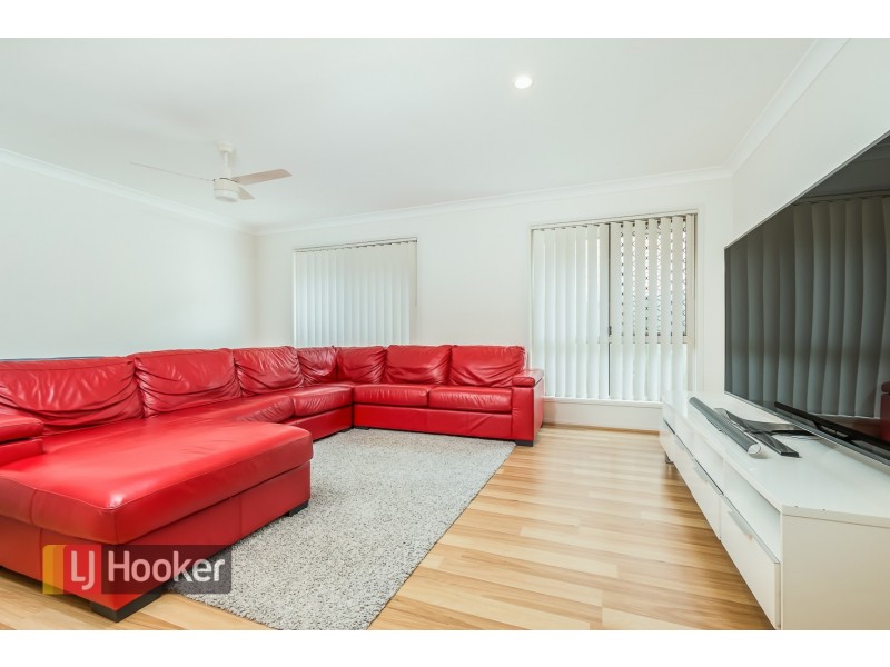 22 Jasmine Street, Wakerley QLD 4154