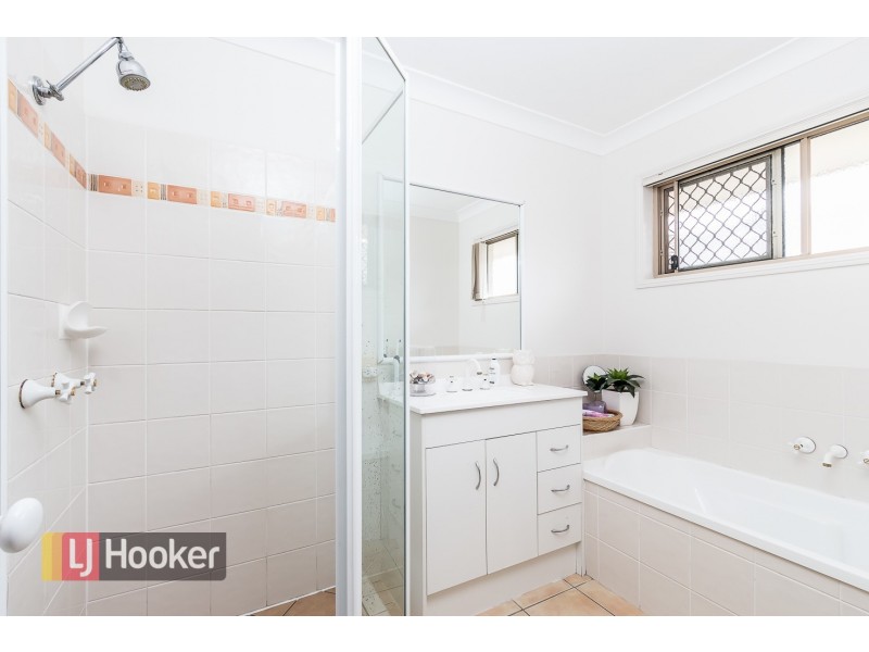 22 Jasmine Street, Wakerley QLD 4154