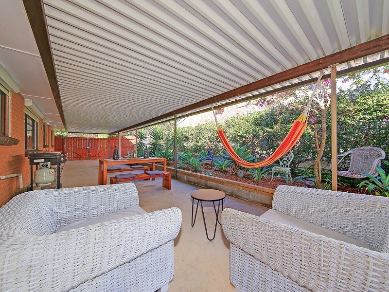 49 Bayford Street, Birkdale QLD 4159