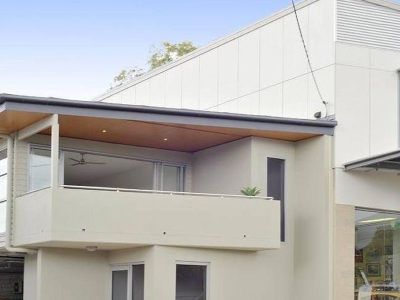 2/4 Newman Avenue, Camp Hill QLD 4152